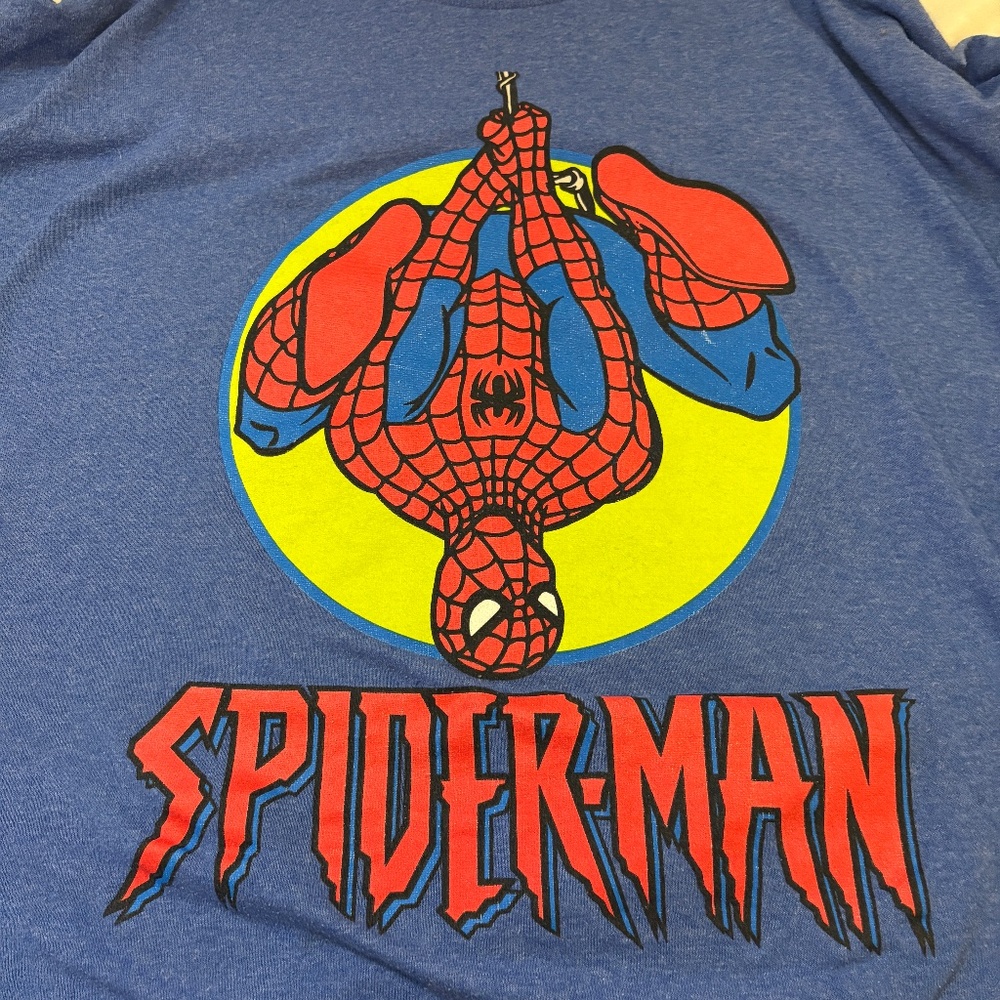 Marvel T Shirt Mens 2XL Blue Short Sleeve Spiderman Hanging Graphic Classic